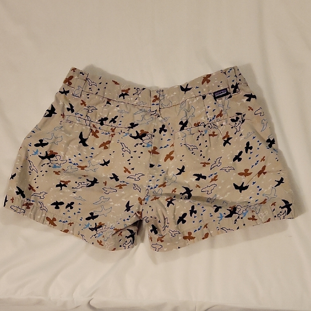 Patagonia Bird Print Women's Shorts - Picture 3 of 3